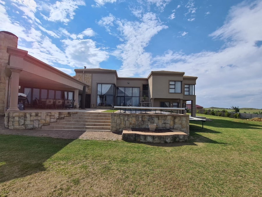 5 Bedroom Property for Sale in Balley Duff Free State